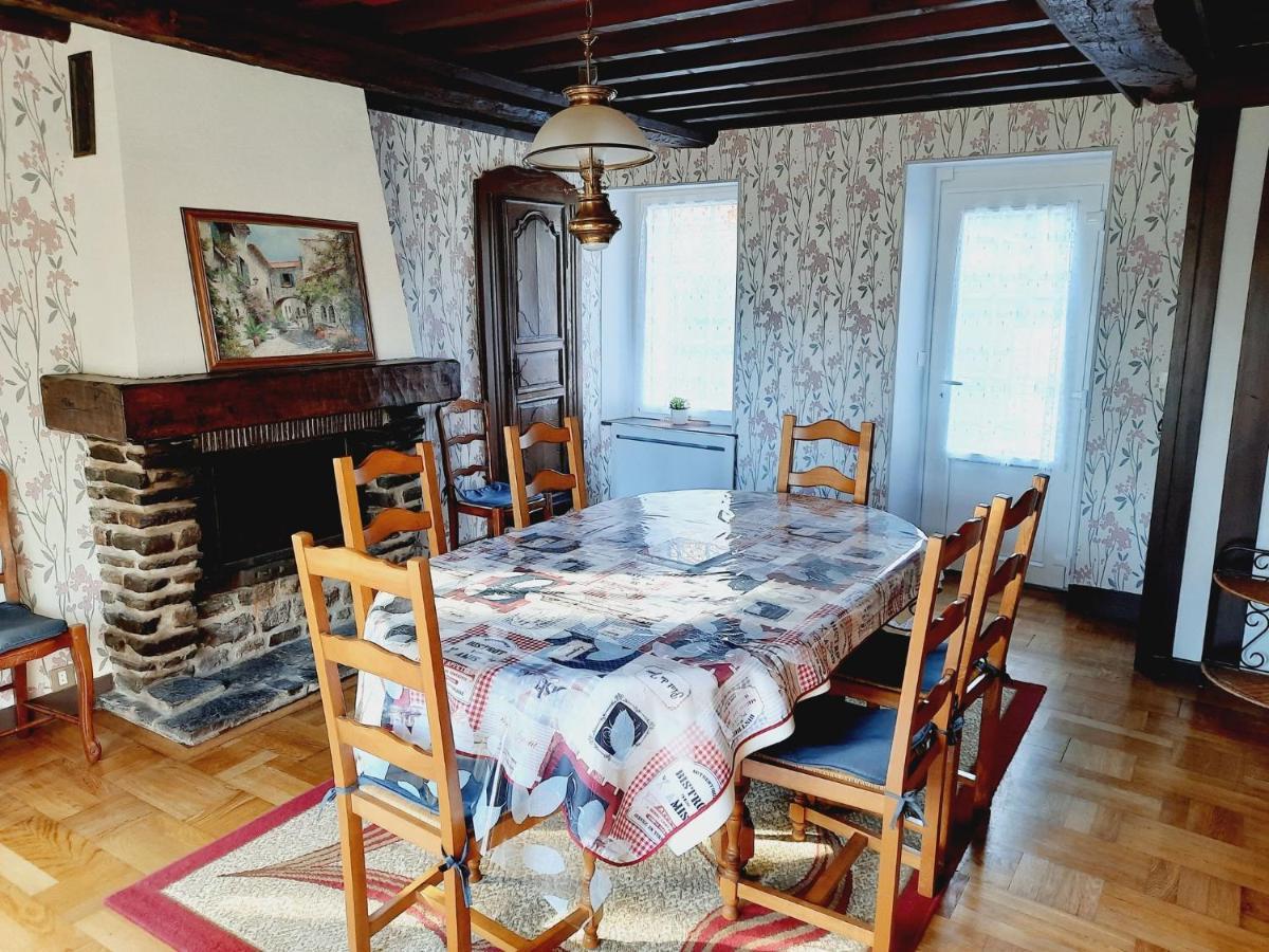 Gites De La Petite Suisse Clécy Eksteriør billede